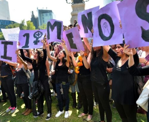 Women protesting violence against women in Mexico City