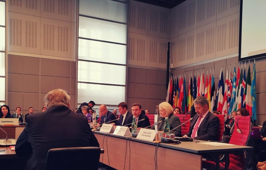 Amb. Verveer speaks at a OSCE meeting